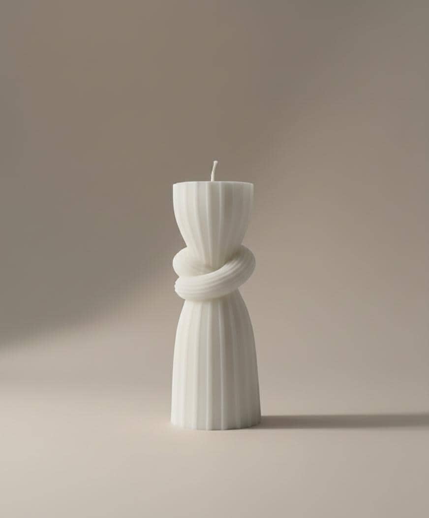 Big Knot Candle