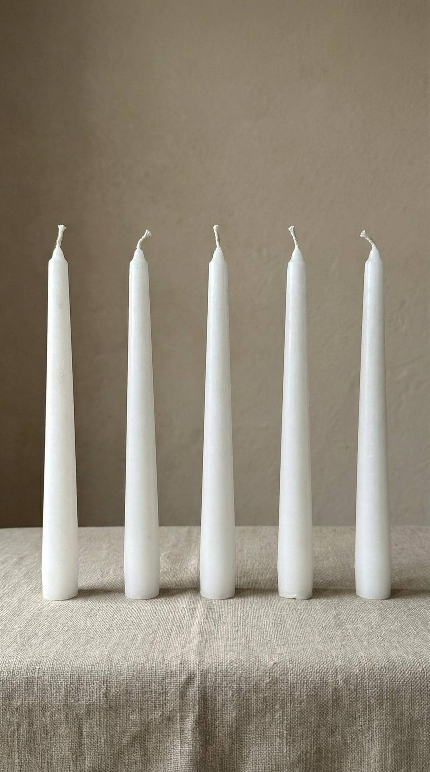 Classic Taper Candle Set – 5 pieces – 30 cm